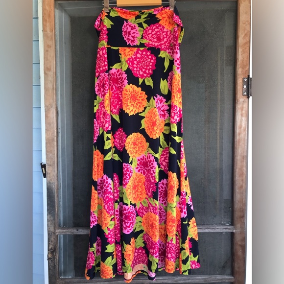 Lularoe Floral maxi skirt women Plus Sz 2x - Picture 2 of 3